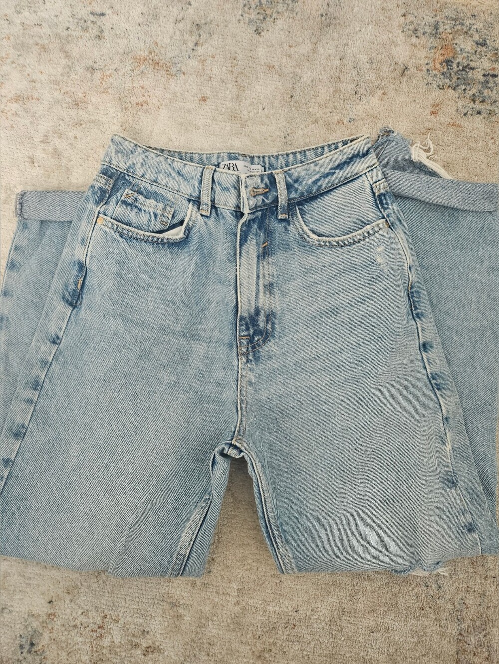 Zara Cream Tailored Cuffed Shorts